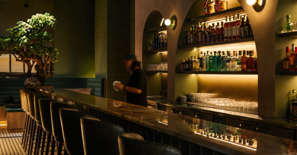 Dimple – An Intimate, Romantic Cocktail Bar Inspired by Hong Kong