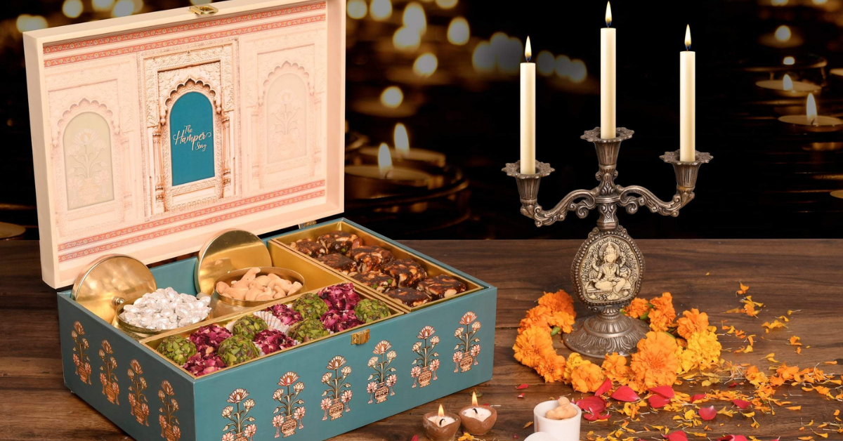 Chic a Choc Happy Diwali Cake Box/Hamper Box / 4 Jars Box/Tray Box. Rangoli  Theme. Design (8x8.5x3.25 in) (Pack of 5) Paper Board Box. Bakery  Packaging. : Amazon.in: Home & Kitchen