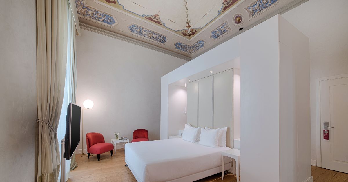 luxury hotel - Florence Italy