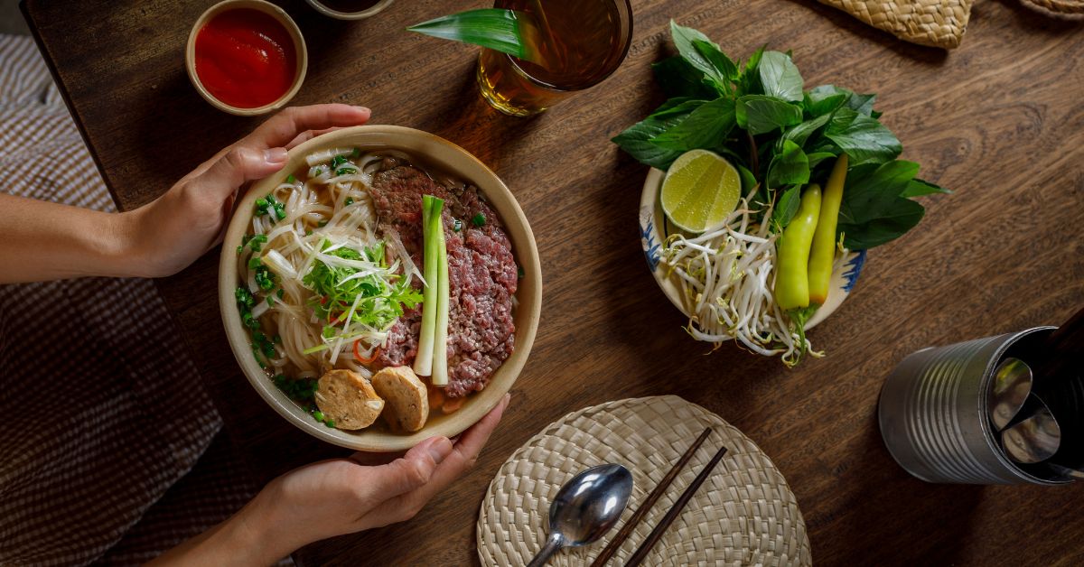 Nam Nam Noodle Bar – Vietnamese Street Favourites At No Service Charge