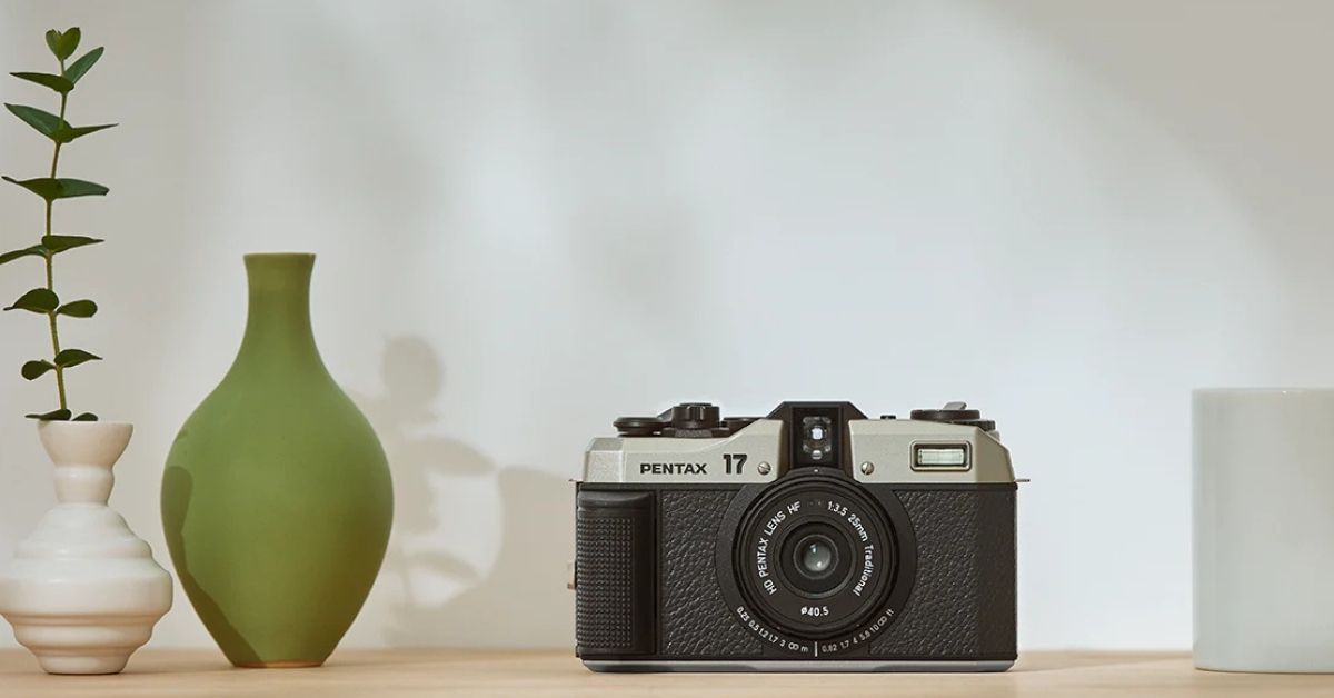 Pentax 17 film camera – Compact Film Camera For Dads Who Love Photography