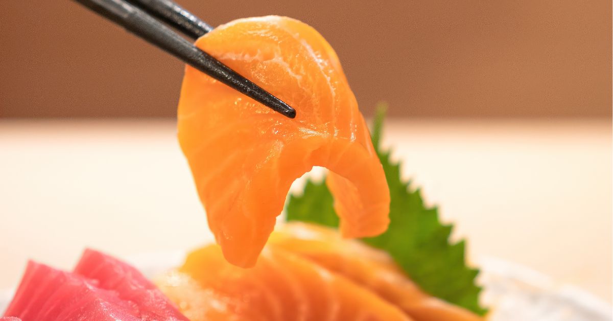 Tanuki Raw – Free Salmon Sashimi Birthday Deal