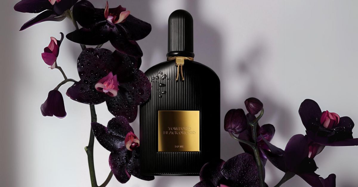 Tom Ford's Black Orchid - Rich Florals, Earthy Spices, and a Hint of Dark Chocolate