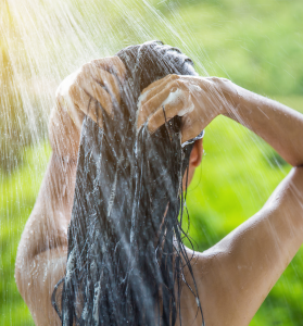 15 Most Common Harmful Ingredients in Your Shampoo - Thumbnail
